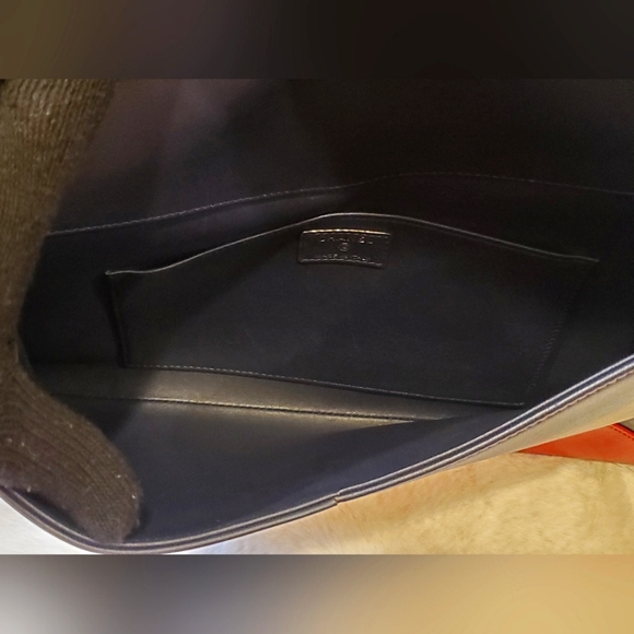 Chanel Bicolor Lambskin Clutch Bag - Picture 13 of 16